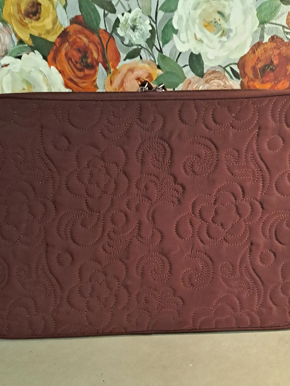 Vera Bradley Merlot Quilted Cotton Stitched Floral Zip Padded Laptop Sleeve